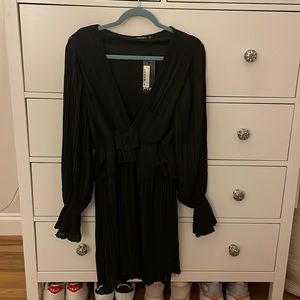 NWT Pleated Black NastyGal Dress!!